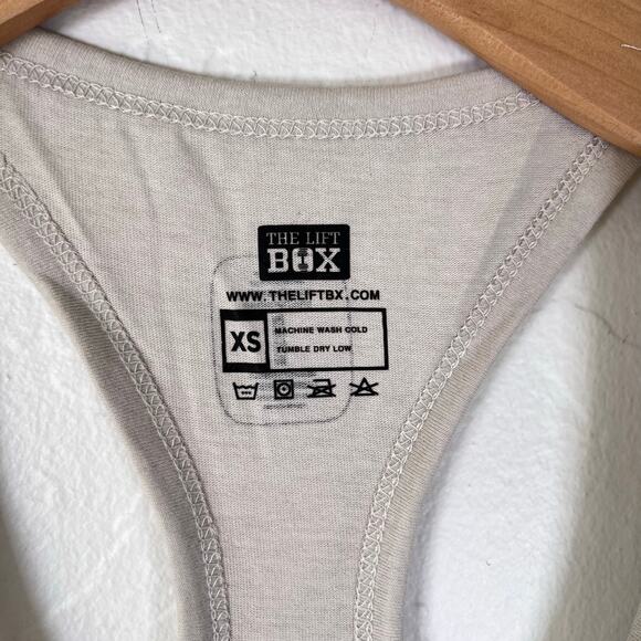 Tigers Yin Yang Tank Top Women's Sz XS Weightlifting Gym Workout Japan Tao Fit - Picture 5 of 5